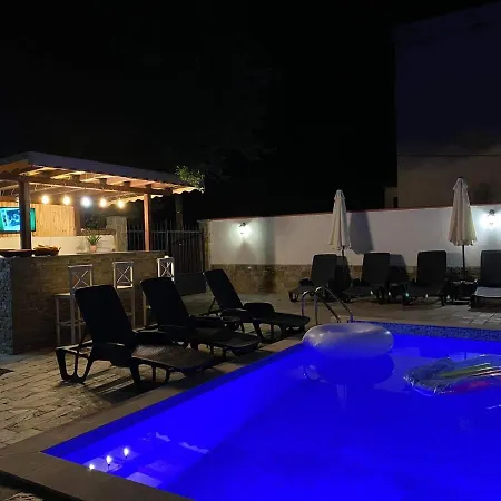 Guest house Aqua Family Burgas